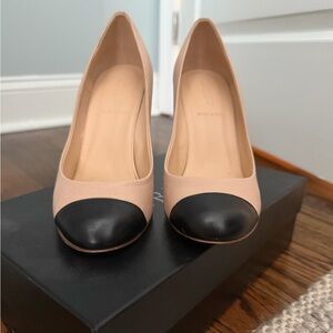 Cap Toe Black and Tan Women's Pumps